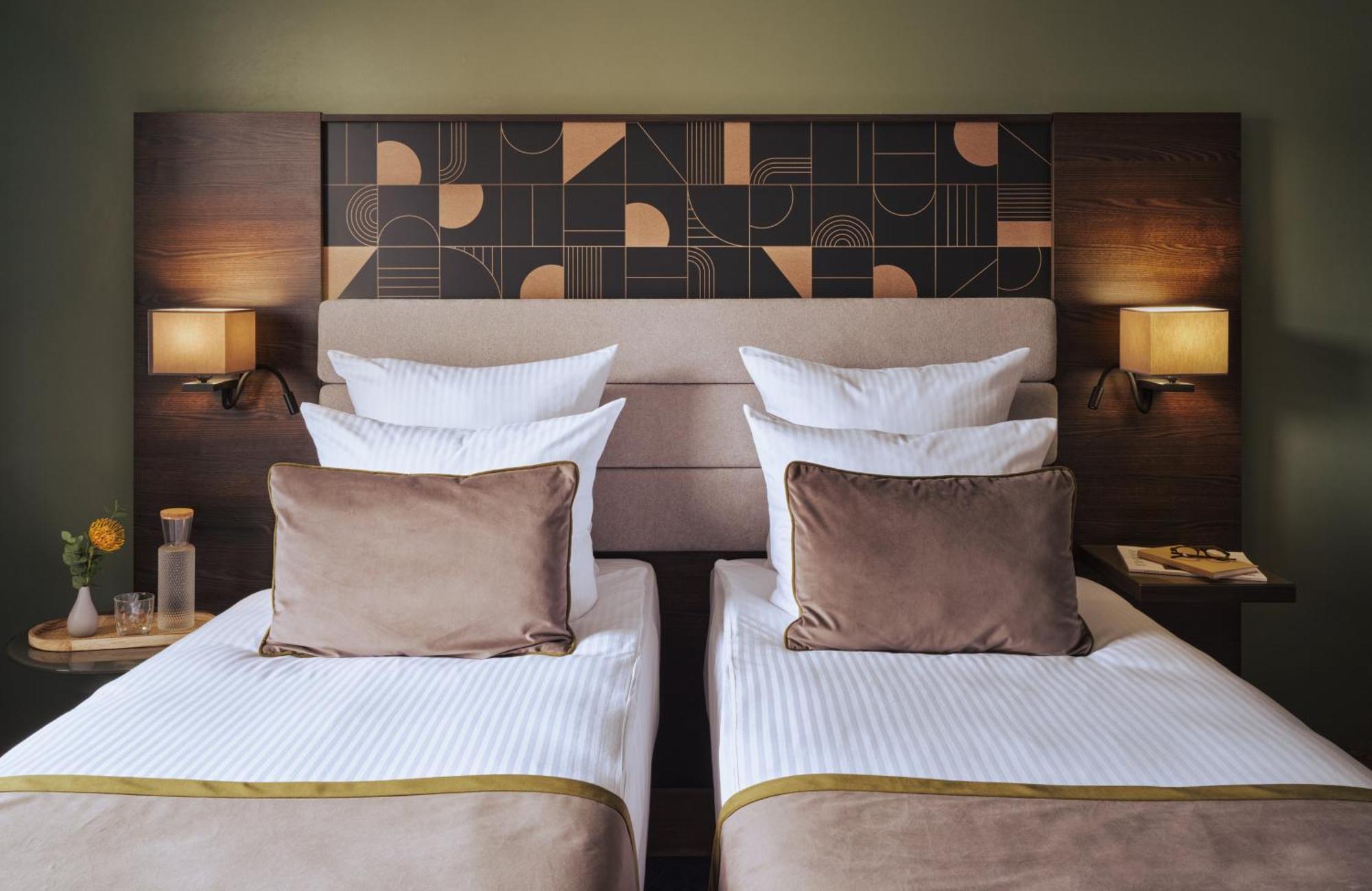 Hotel Leonardo Royal 4*